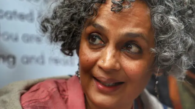 அருந்ததி ராய்