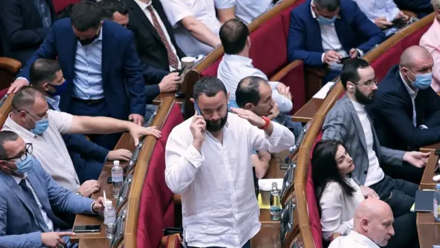 Олександр Дубінський у сесійній залі