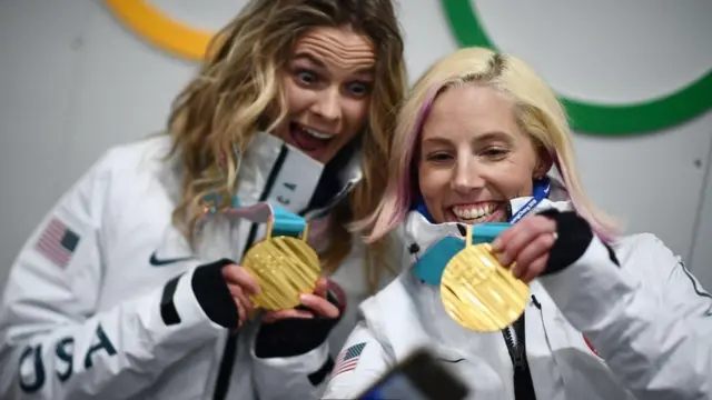 تزن الميدالية الذهبية الأولمبية نحو نصف كيلوغرام، ويتعين ألا يقل الذهب فيها عن ستة غرامات