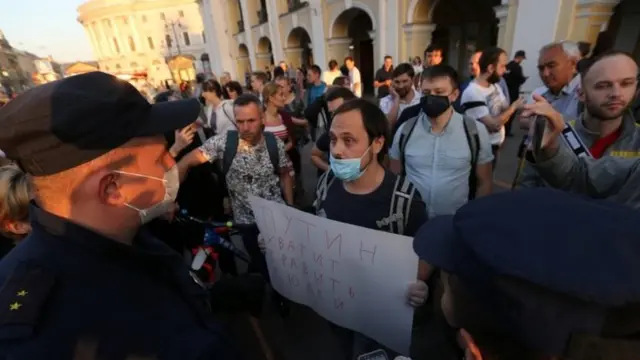 Una protesta a favor de Navalny en San Petesburgo