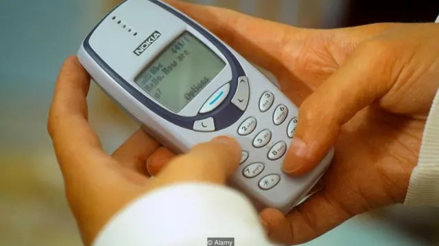 स्मार्ट फोन से छुटकारा, स्मार्ट फोन की लत, इंटरनेट की लत,