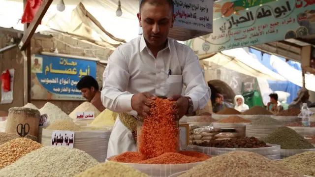 પ્રતીકાત્મક તસવીર