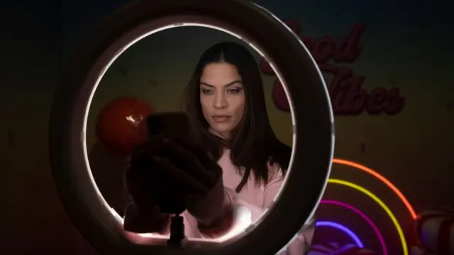 Venezuelalı Instagram fenomeni Alessandra Sironi