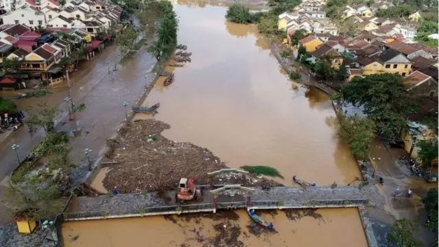ဗီယက်နမ်မှာ ပြီးခဲ့တဲ့ သီတင်းပတ်တွေကတည်းက ရေကြီးမှုတွေ ရှိခဲ့