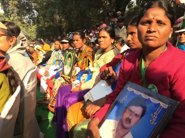 விவசாயிகளின் போராட்டம்