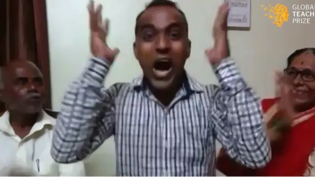 பரிசு பெற்ற ஆசிரியர்