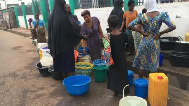 Awọn ara Ilorin n pọn omi