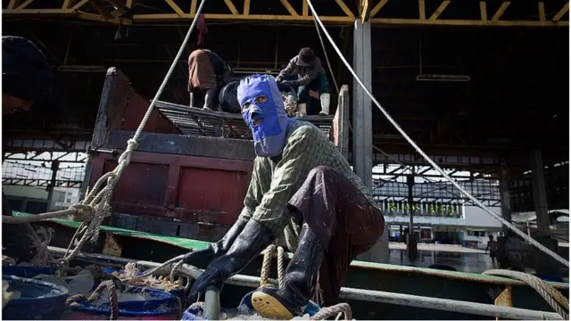 แรงงานข้ามชาติ