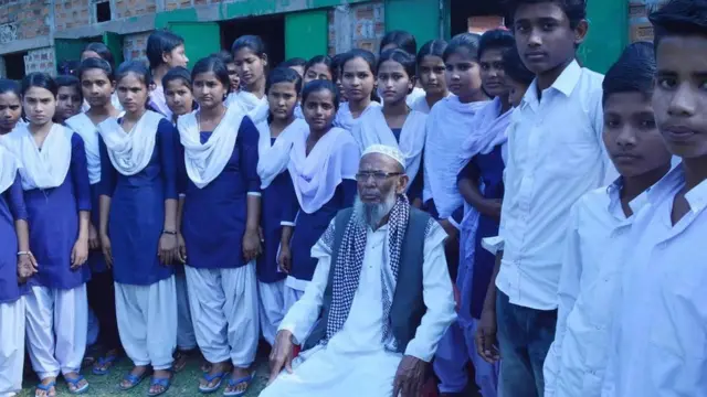 असम, दो से अधिक बच्चे वालों को सरकारी नौकरी नहीं, मुसलमान