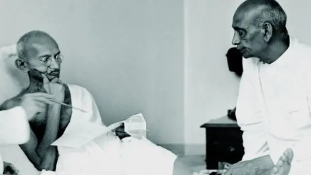 સરદાર અને ગાંધીજી