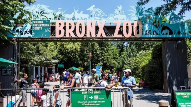 Entrada do zoológico do Bronx