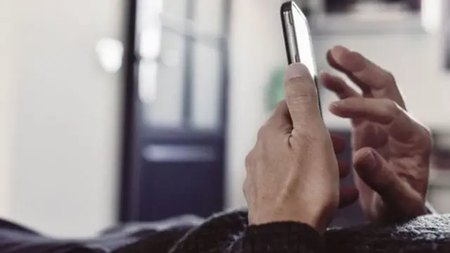 મોબાઇલ ફોન