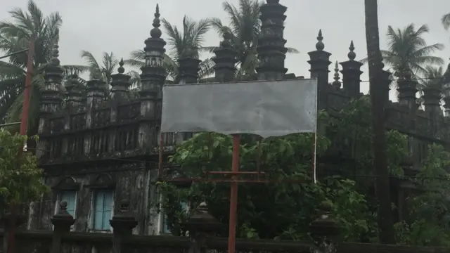 Masjid di Sittwe