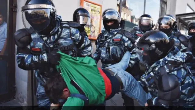 Константин Михайлов