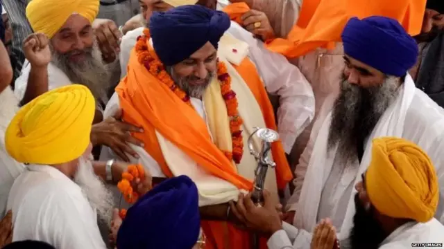 ਅਕਾਲੀ ਦਲ ਦਾ ਜਥੇਬੰਦਕ ਢਾਂਚਾ ਭੰਗ