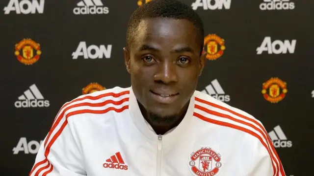 Eric Bailey ,24, ameambiwa na kaimu mkufunzi Ole Gunnar Solskjiaer kwamba anasalia kuwa miongoni mwa mipango yake katika klabu ya Old Trafford. (Sun).