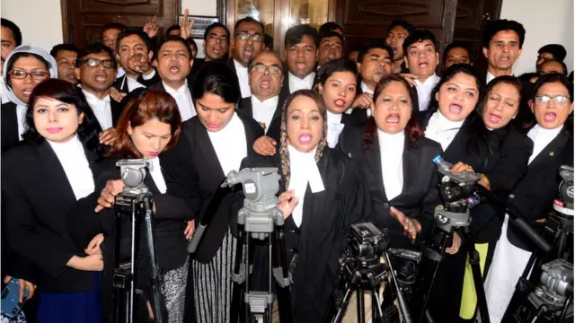 আইনজীবী