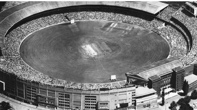 1975 பாக்சிங் டே டெஸ்ட் போட்டியின் போது மெல்பர்ன் மைதானம்