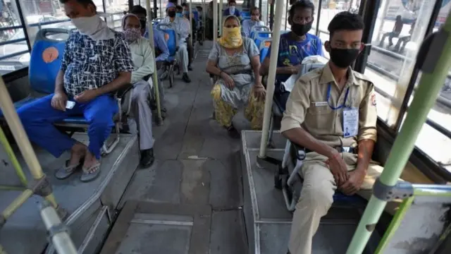 నిబంధ‌న‌లు స‌డ‌లించ‌డంతో భార‌త్‌లో మునుప‌టి ప‌రిస్థితులు వ‌స్తున్నాయి.