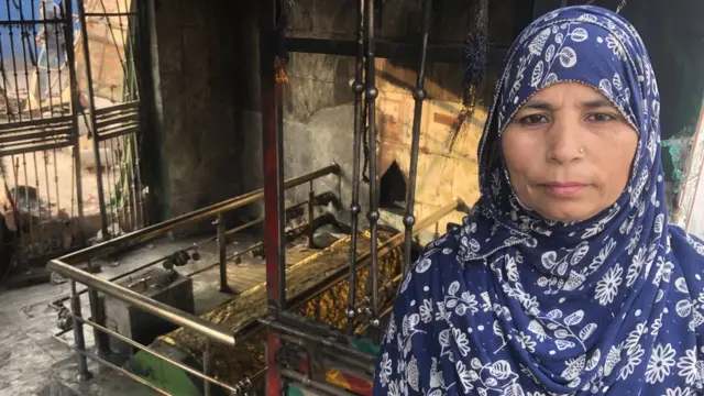 मज़ार में अगरबत्ती जलाने के बाद अफसाना