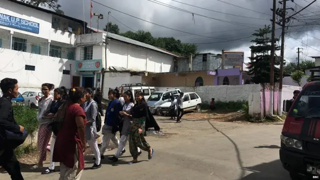 ਗੁਰੂ ਨਾਨਕ ਸਕੂਲ ਜਿਸ ਨੂੰ ਘੱਟ ਗਿਣਤੀ ਸੰਸਥਾ ਵਜੋਂ ਮਾਨਤਾ ਪ੍ਰਾਪਤ ਹੈ।