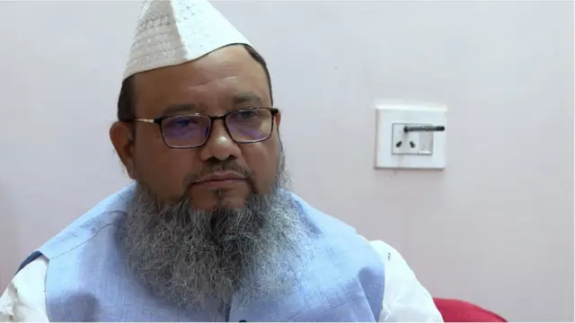 मदरसा अज़ीज़िया की लाइब्रेरी