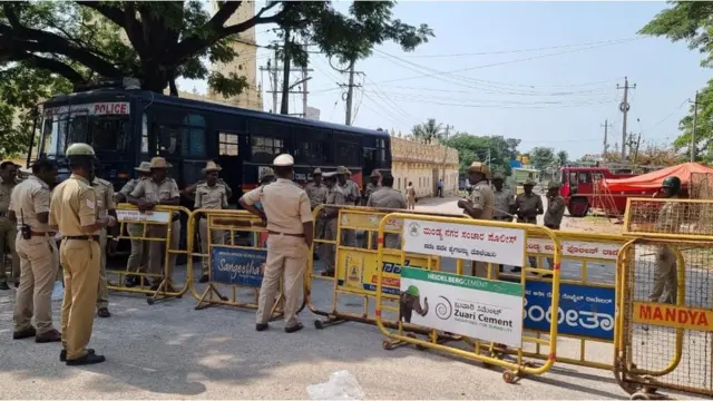 కర్నాటక జామియా మసీదు