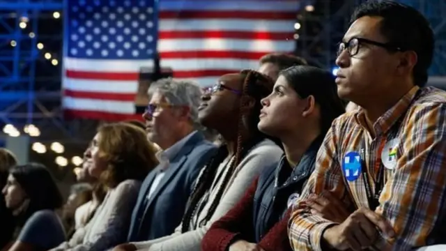 आम जनता के वोट यानी पॉपुलर वोट में जीत के अलावा दोनों उम्मीदवारों की निगाहें इलेक्टोरल कॉलेज के वोटों पर टिकी होती हैं.