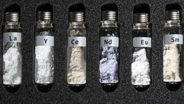 မြေရှားသတ္တု