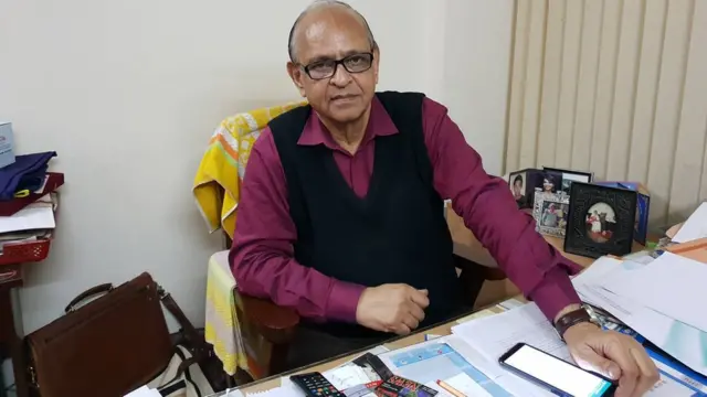 ঢাকা মেডিকেলের বার্ন ইউনিটের সমন্বয়কারী ডাক্তার সামন্ত লাল সেন