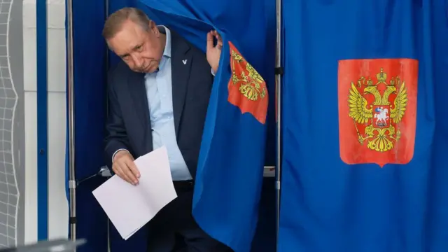 Беглов голосует