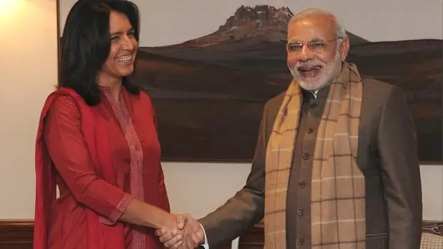 నరేంద్ర మోదీతో తులసి గబార్డ్