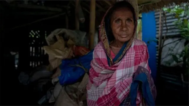 বাংলাদেশে ৬৫ বছরের বেশি বয়সী মানুষের সংখ্যা এখন ৮০ লাখ।