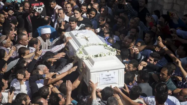 تشييع جثامين ضحايا هجوم دير الأنبا صموئيل