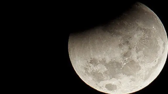 चंद्राची निर्मिती