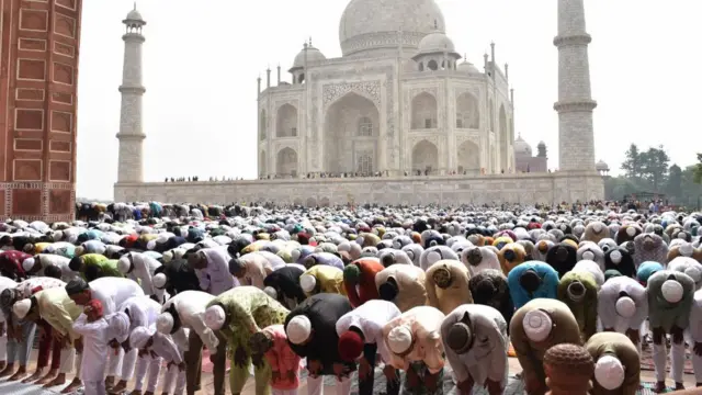 தாஜ் மஹால்