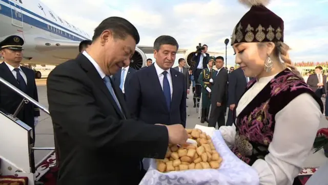 Кытай лидери Си Цзиньпин Кыргызстанда