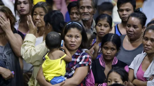 1万5000人以上が避難を余儀なくされた