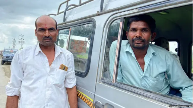 बोरगाव अर्जचे विष्णू काळे आणि मिथू सुस्ते