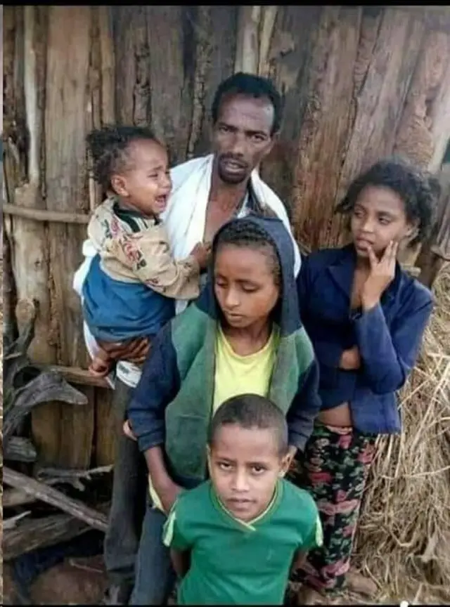 Obboo Miratee, ijoollee isaanii afran waliin