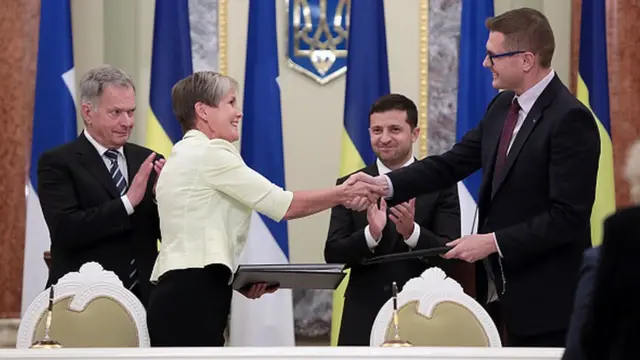 Иван Баканов и Владимир Зеленский встречаются с послом Финляндии в Украине (2019 год)