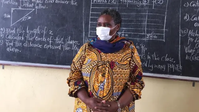 Towari avuga ko afite icyizere ko mu myaka iri imbere aba bana bose baziteza imbere