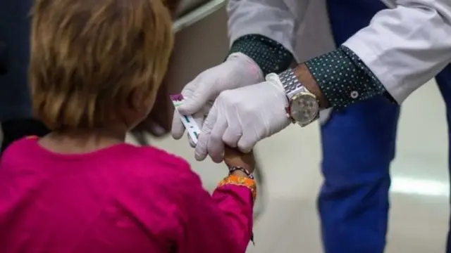 எயிட்ஸ் பரிசோதனை