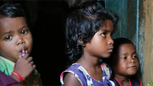 विनिता कुमारी आणि तिची भावंड