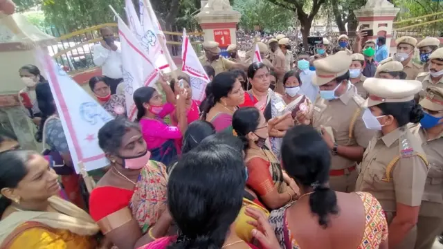 பொள்ளாச்சி பாலியல்