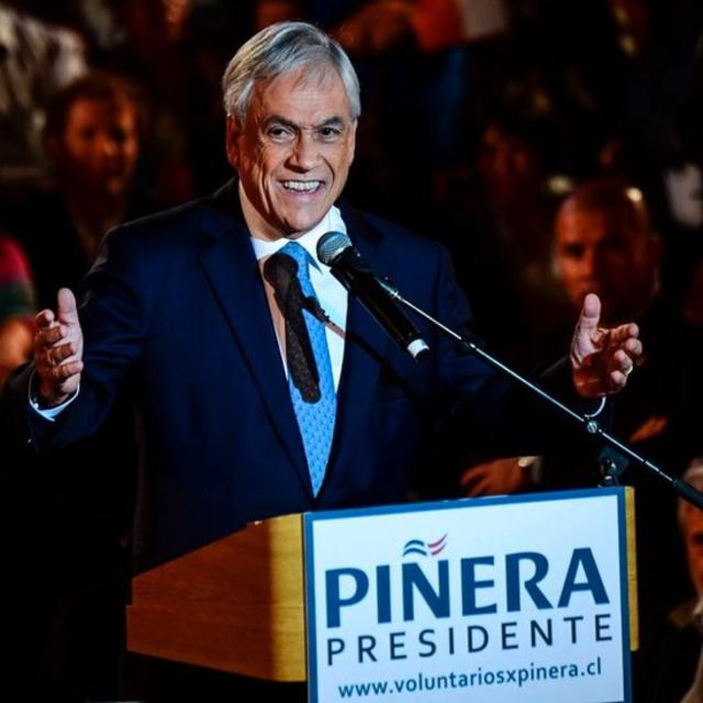 Sebastián Piñera en un acto de campaña 2017 (crédito: Getty Images)