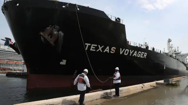 Carguero petrolero en Estados Unidos.