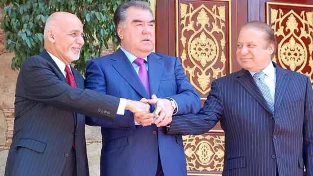 نشست سه جانبه