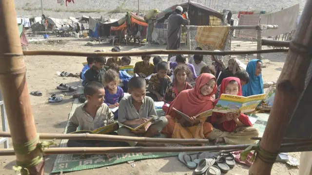 پاکستانی بچے