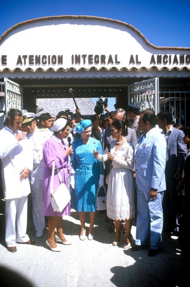La reina Isabel II en México en 1983